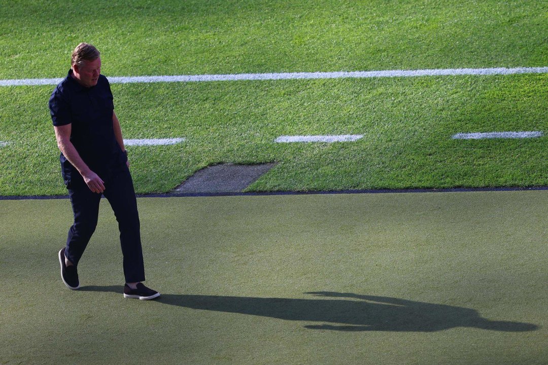 El seleccionador neerlandés, Ronald Koeman, en Berlín, Alemania. EFE/EPA/HANNIBAL HANSCHKE