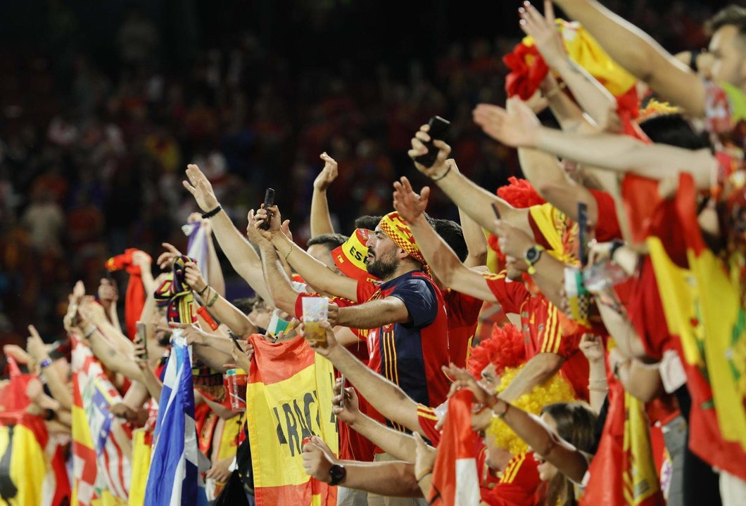 Hinchas españoles en Colonia, Alemania. EFE/EPA/RONALD WITTEK