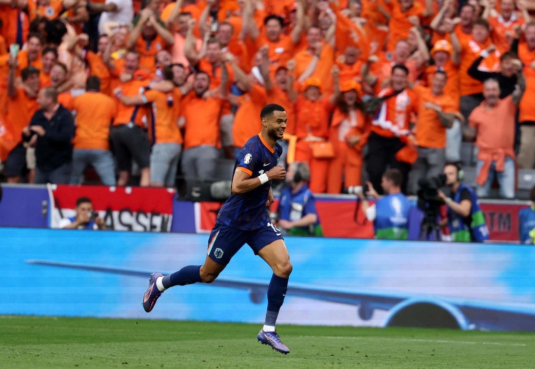 El neerlandés Cody Gakpo, celebra un gol en una foto de archivo. EFE/EPA/FRIEDEMANN VOGEL